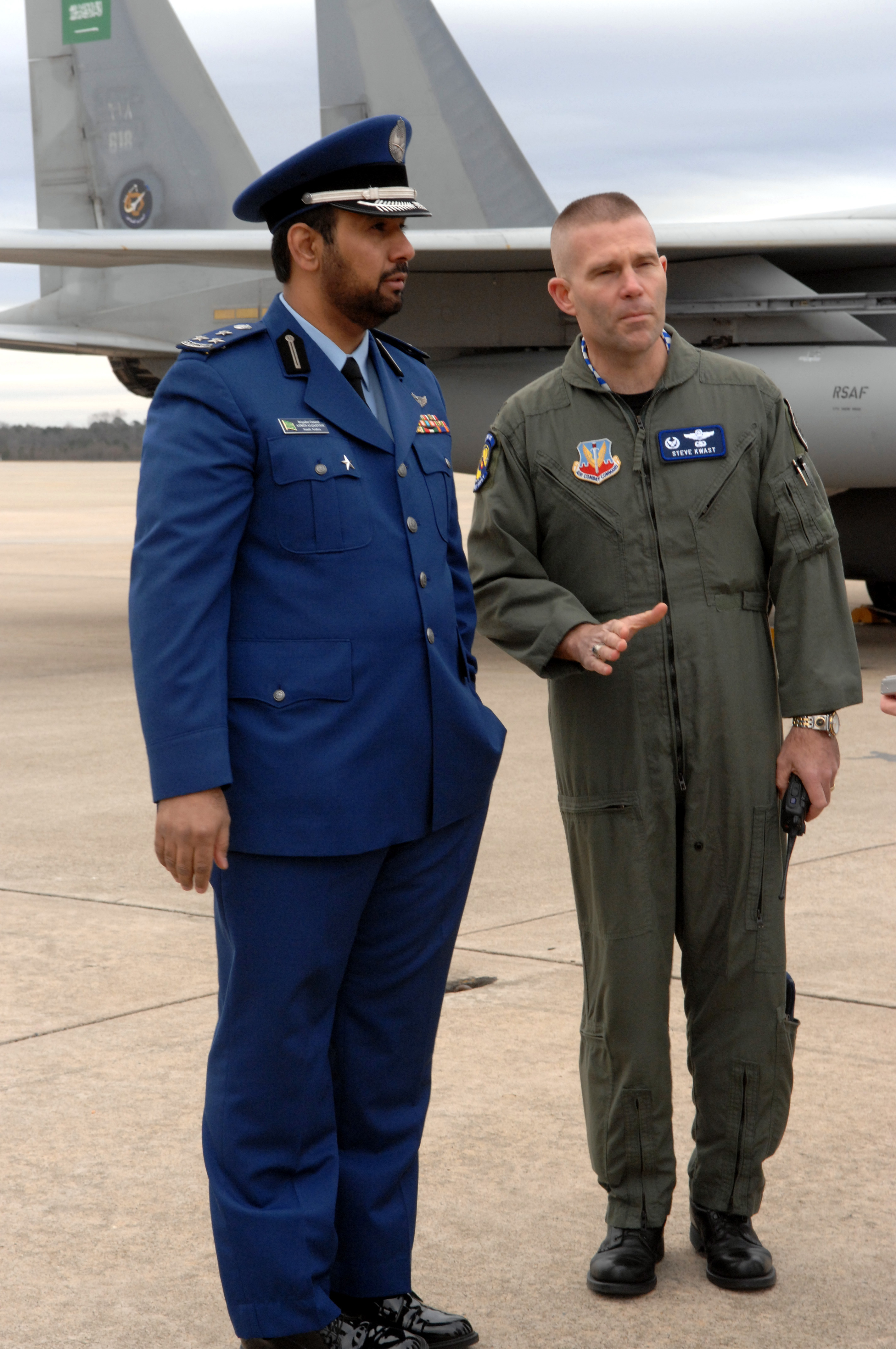 Армейские знаки в петлицах, на пуговицах, фуражках и флагах различных стран мира. ВВС. Часть 20 Армейские знаки в петлицах, на пуговицах, фуражках и флагах различных стран мира. ВВС. Часть 20 Авиация,Символизм,Армия,Униформа