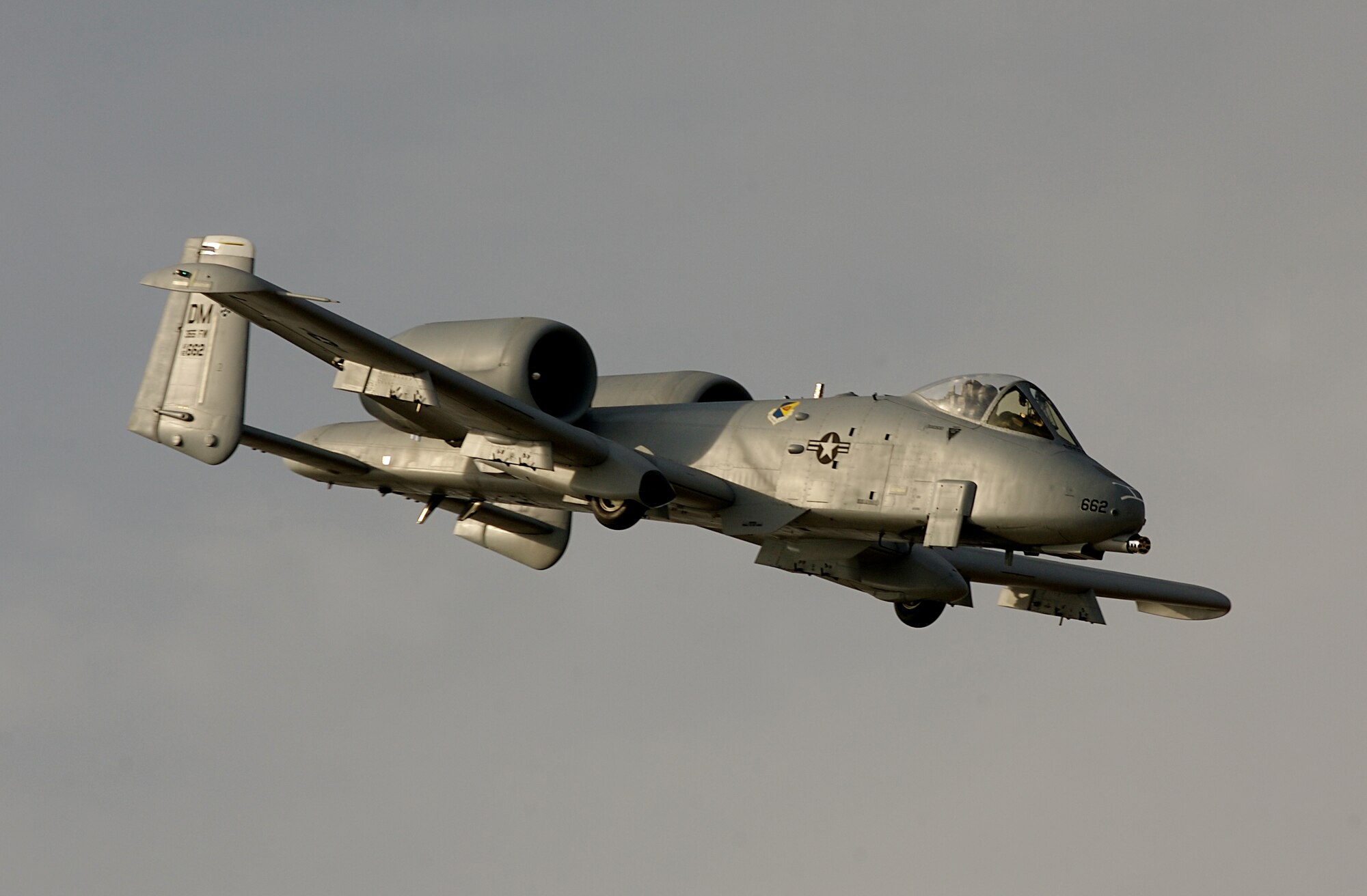 Capt. Paul Brown, A-10 west coast demo pilot out of Davis Monthan AFB, Ariz., flie in fron of the ACC commander Feb. 5 for demo flying certification. (U.S. Air Force photo/Staff. Sgt. Samuel Rogers)