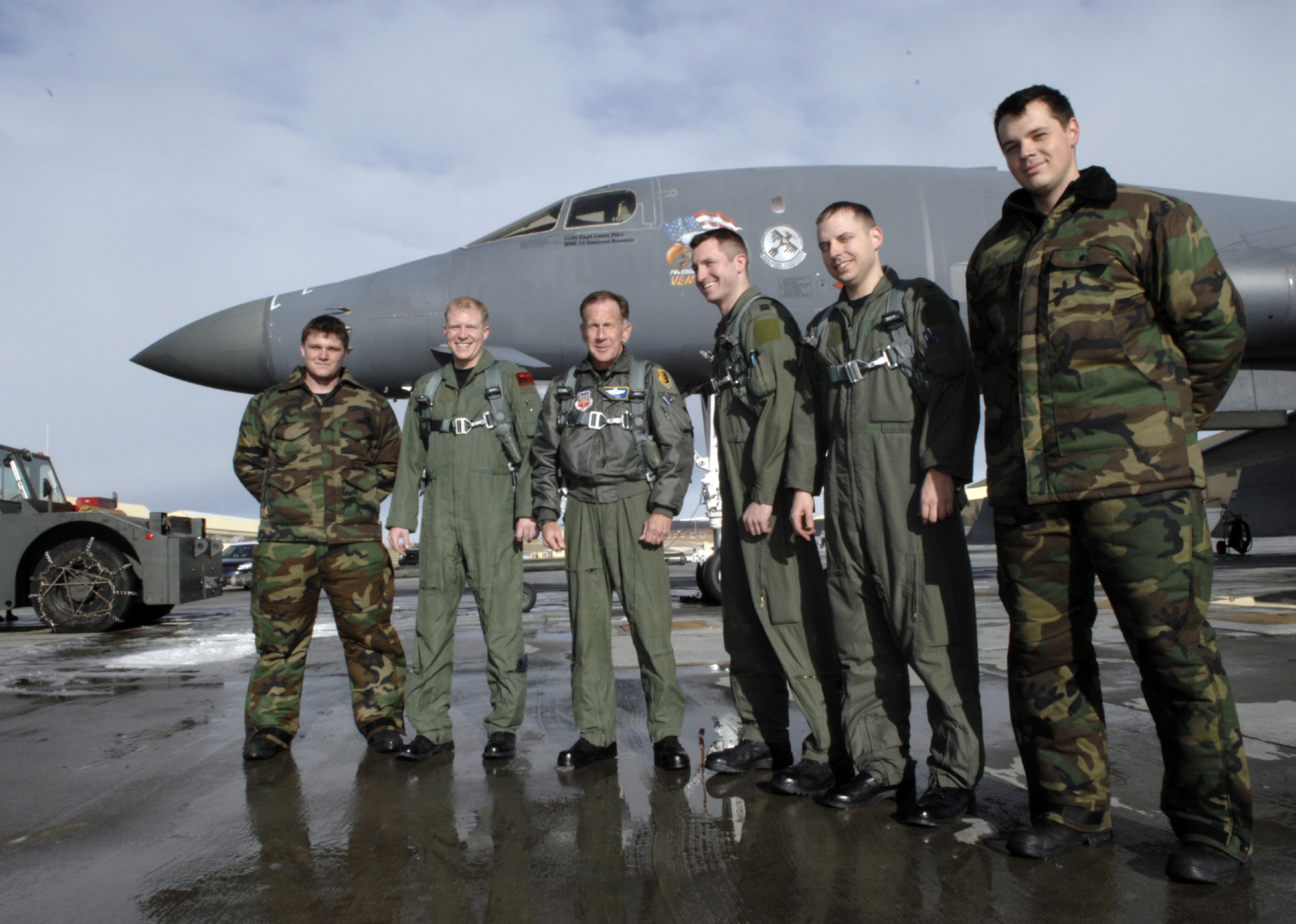 Lt. Gen. Norman Seip, Commander, 12th Air Force (Air Forces Southern), meets with Airmen during a visit a visit to Ellsworth Air Force Base Feb. 8  (U.S. Air Force photo by SrA Angela Ruiz.