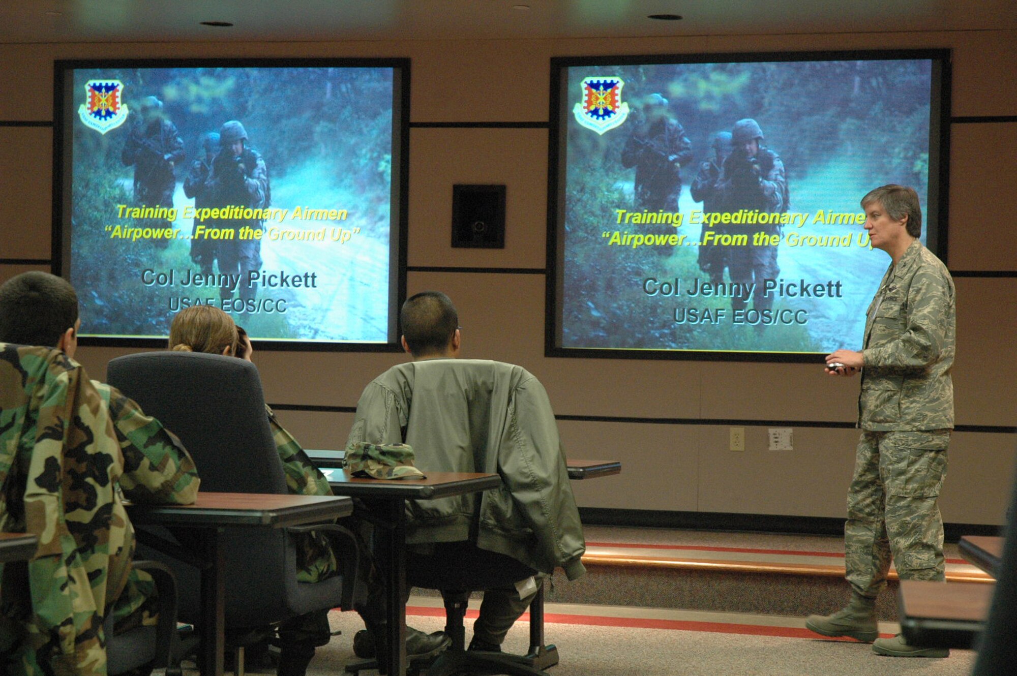 Col. Jennifer Pickett, commandant for the U.S. Air Force Expeditionary Center's Expeditionary Operations School, talks to ROTC cadets from the Rennsselear Polytechnic Institute from New York during the cadet's tour of the Center Feb. 8, 2008, on Fort Dix, N.J.  More than 25 cadets and staff toured the USAF EC to learn more about the school's expeditionary and mobility forces training for the Air Force.  (U.S. Air Force Photo/Tech. Sgt. Scott T. Sturkol)