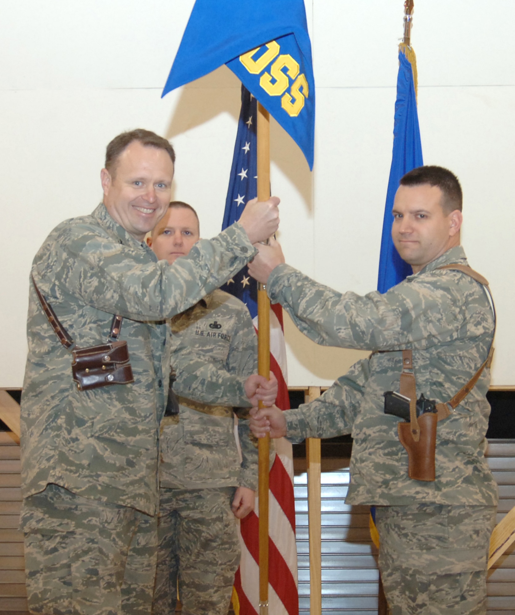 Peterson officer assumes command in Iraq > Peterson and Schriever Space ...