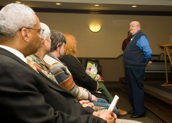 SCOTT AIR FORCE BASE, Ill. -- Retired Chief Master Sgt. James Petty thanks all those who attended his retirement ceremony Feb. 4. Between active duty service and civilian employment, Mr. Petty spent more than 46 years with the Air Force. (U.S. Air Force photo/Airman 1st Class Megan Gilliland)