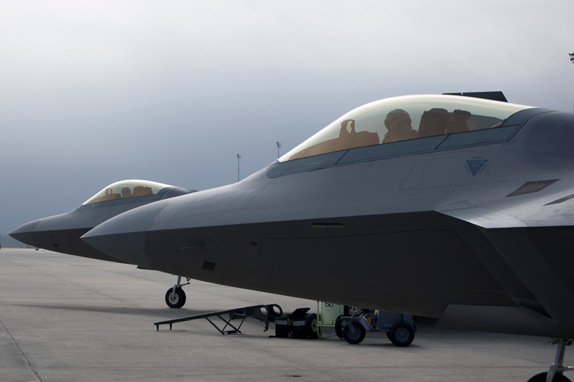 Alaska s First F 22 Total Force Deployment Successful 10th Air