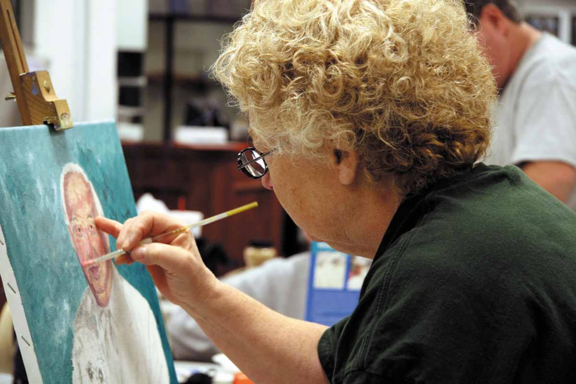 Janet Sherry will demonstrate what she has learned in drawing and painting classes at the Arts and Crafts Center. Sherry is an art student under the direction of artist Gaylon Thompson.  (Air Force photo by Becky Pillifant)