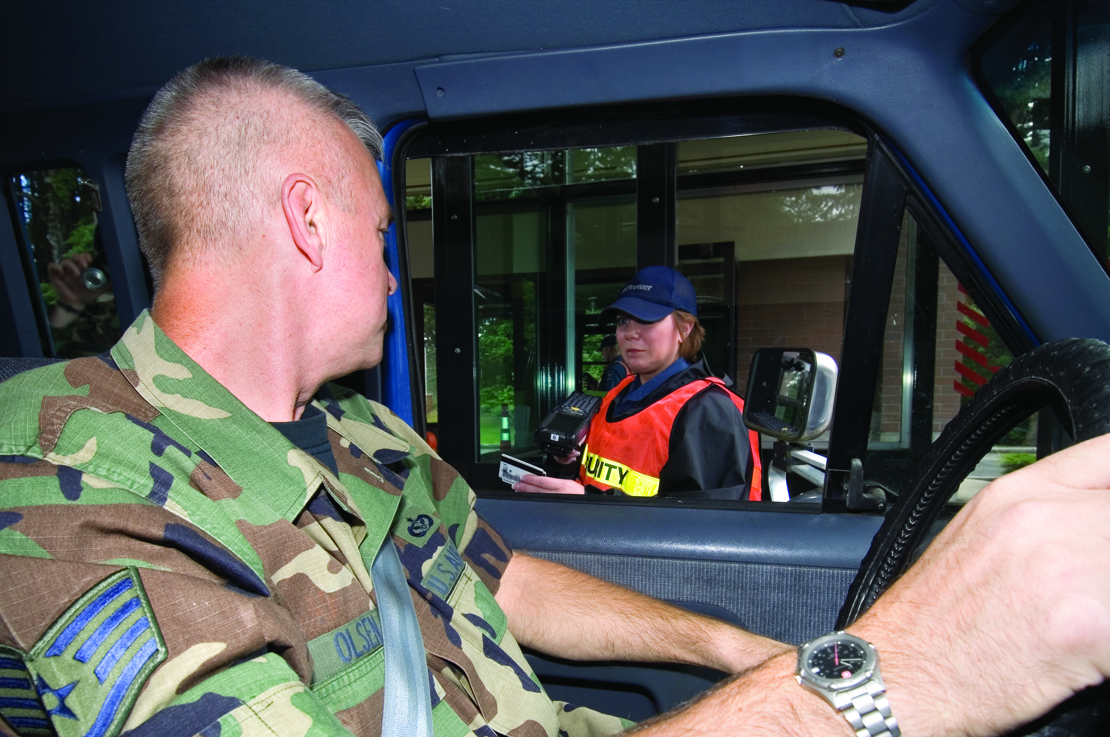 Base gate entry procedures change > Team McChord > Article Display