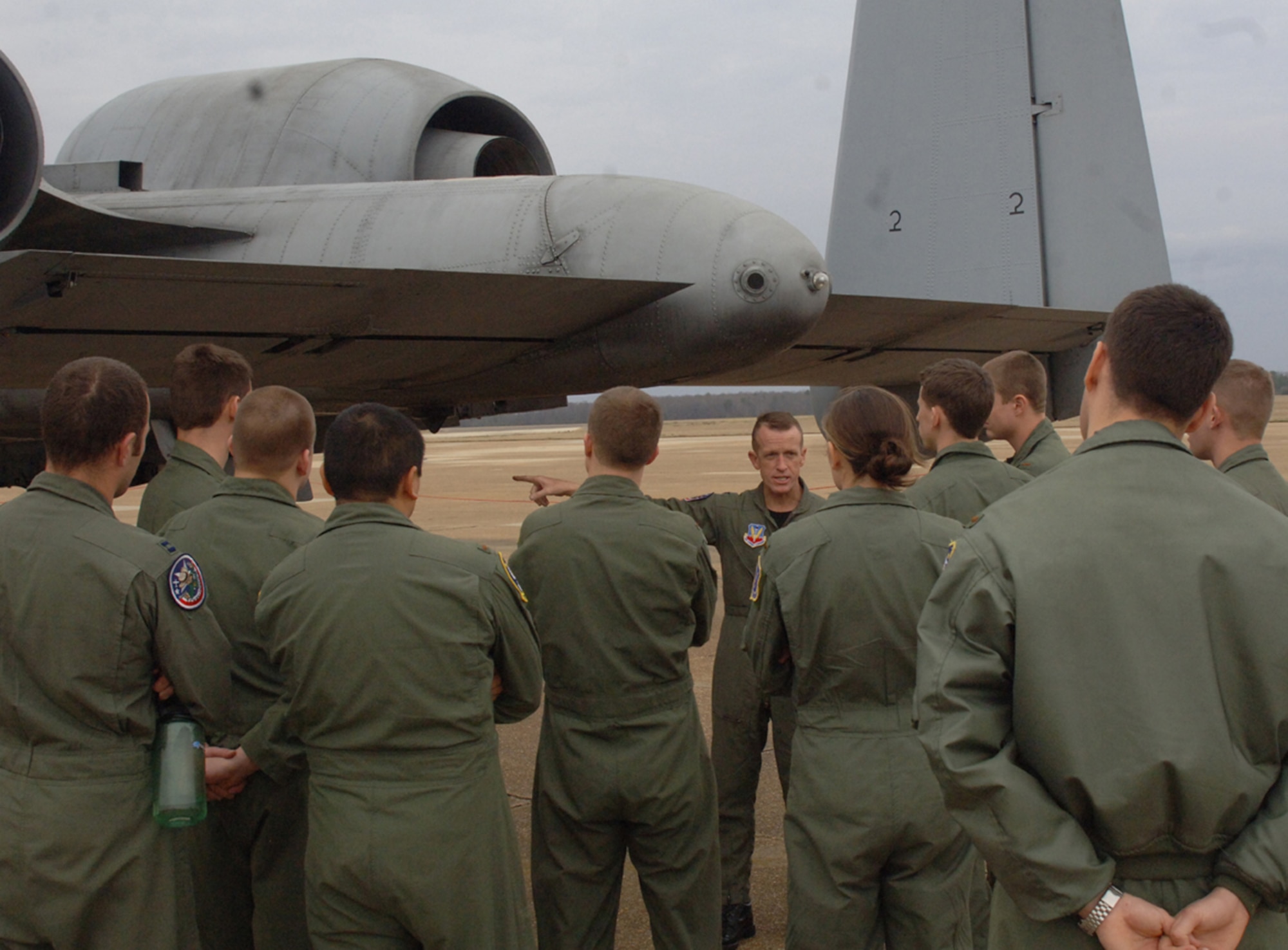 Colonel Kent Laughbaum, 355th Fighter Wing commander, Davis-Monthan AFB, Ariz., conducts a tour of his A-10C to a dozen BLAZE Team members Friday. Colonel Laughbaum was the Specialized Undergraduate Pilot Training class 08-05 graduation speaker. (U.S. Air Force photo by Senior Airman John Parie)