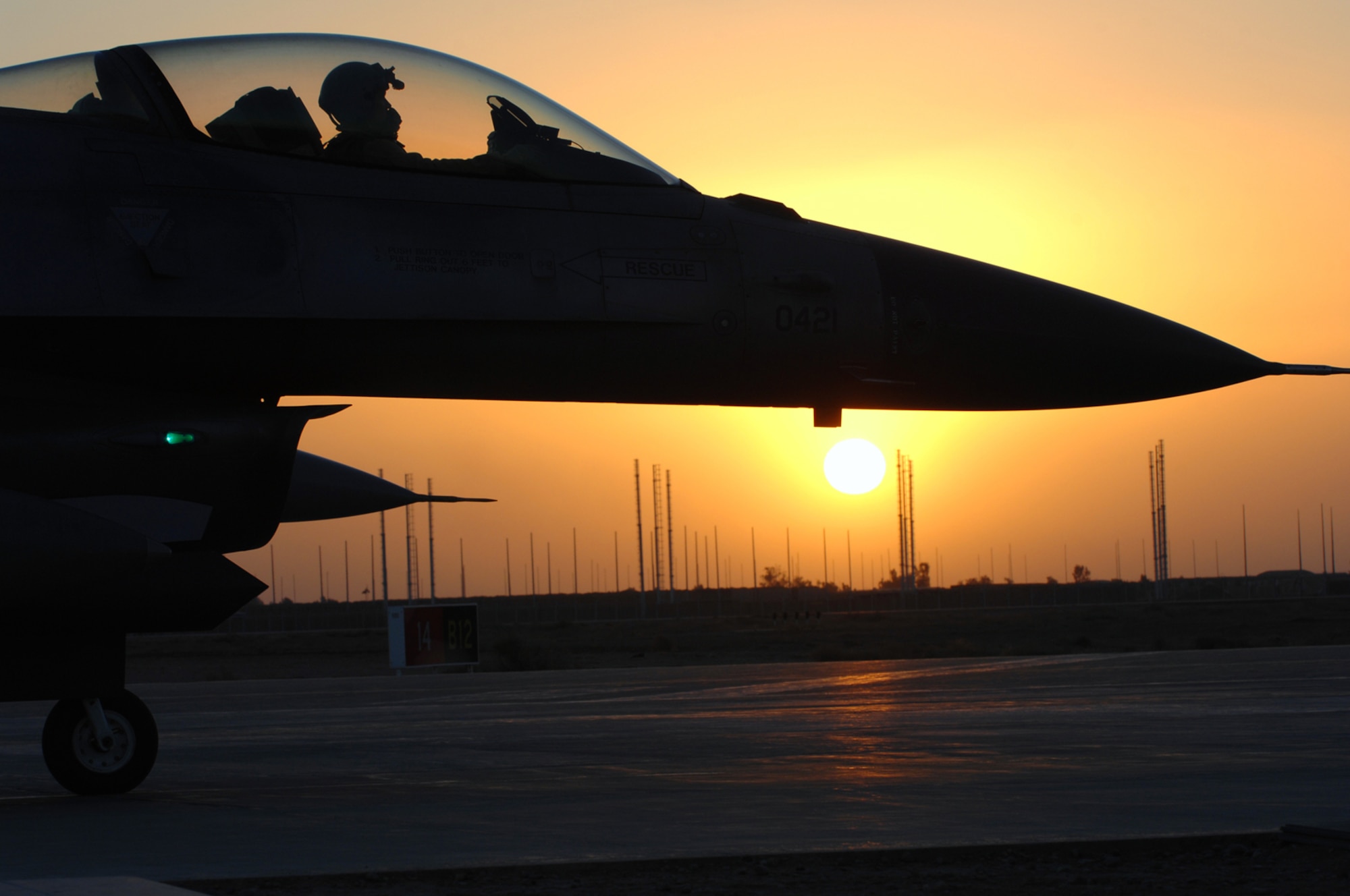 BALAD AIR BASE, Iraq -- Lt. Col Geoffrey Maki, 23rd Expeditionary Fighter Squadron pilot, waits to depart here, Feb. 21. Colonel Maki is deployed from Spangdahlem Air Base, Germany. (U.S. Air Force photo/ Senior Airman Julianne Showalter)