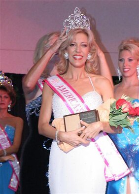 Prior to winning the title of Mrs. Florida Galaxy 2008, Mrs. Melissa Behnke was crowned the new Mrs. National Beauty of America 2007.  (courtesy photo)
