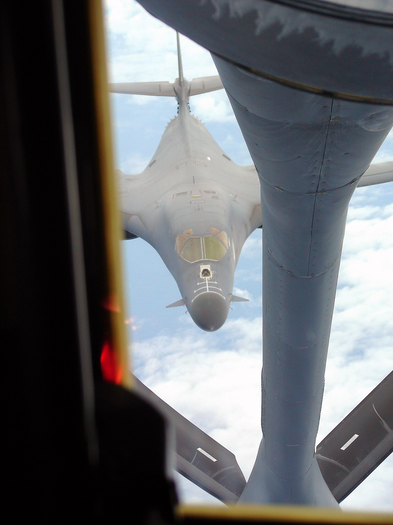 A B-1B Lancer prepares to take on fuel from a KC-135 over Southwest Asia. Both aircraft are deployed to the 40th Air Expeditionary Group. (U.S. Air Force photo/Tech. Sgt. Jason Smith)