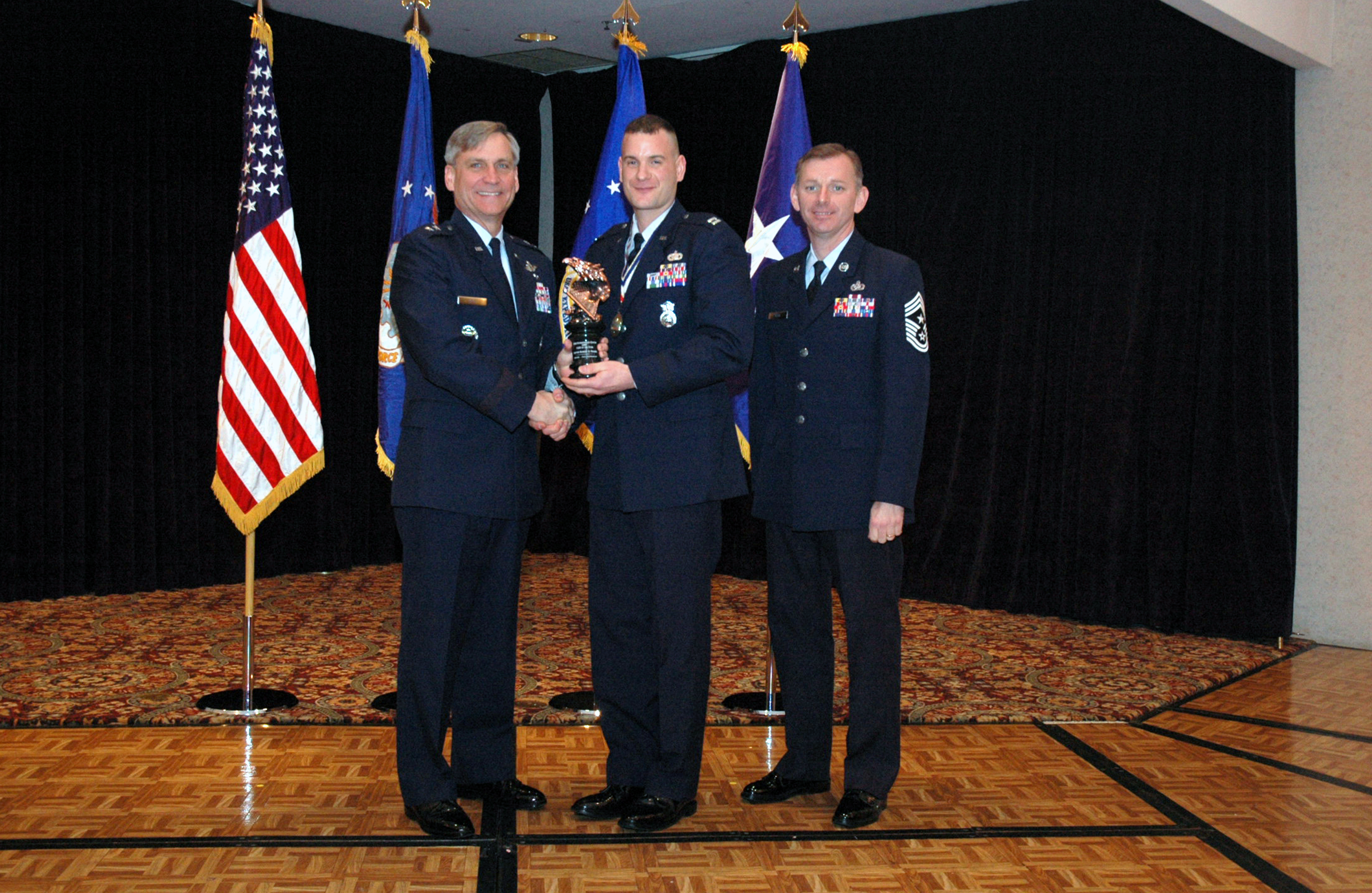 USAF EC Company Grade Officer of the Year for 2007