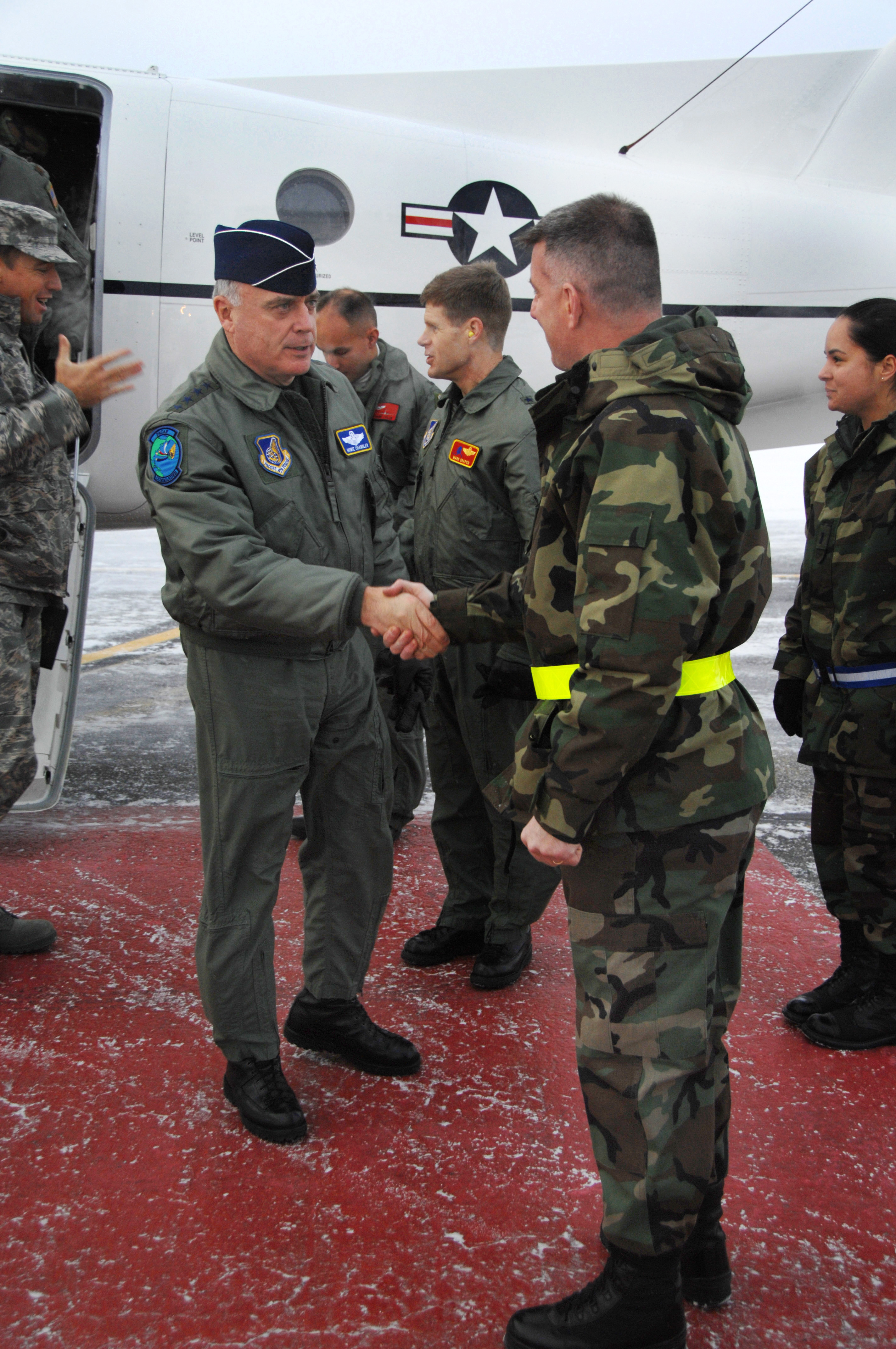 General Chandler Visits Eielson > Eielson Air Force Base > Display