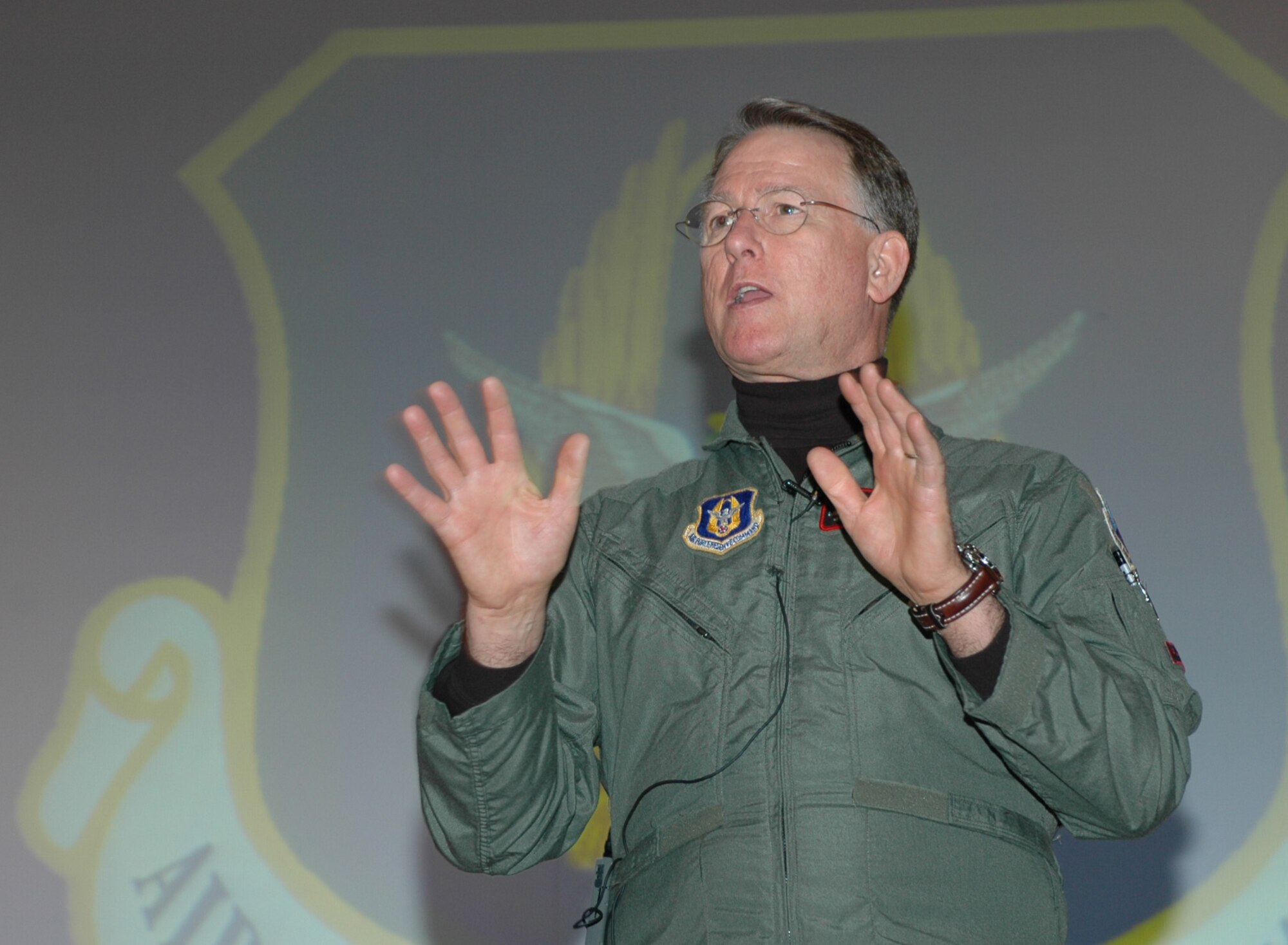 Lt. Gen. John A. Bradley, chief of the Air Force Reserve and commander of Air Force Reserve Command, headquartered at Robins Air Force Base, Ga., presented the 512th Airlift Wing with its first Meritorious Unit Award in a ceremony here today at 10 a.m. The general addressed more than 700 512th AW Airmen during the ceremony and discussed Total Force initiatives and the future of the Air Force Reserve. He also thanked wing Airmen for their support in the Global War on Terrorism.  The MUA was awarded to 512th Airlift Wing Airmen who served at Dover Air Force Base between Oct. 1, 2004, and Sept. 31, 2005, for outstanding achievement or service in direct support of combat operation in Operation Iraqi Freedom and Enduring Freedom. The degree of achievement required to receive this medal is equivalent to being awarded the Legion of Merit, according to the United States Central Command Air Forces Decoration Guidebook. (U.S. Air Force photo/Senior Airman Andria Allmond)