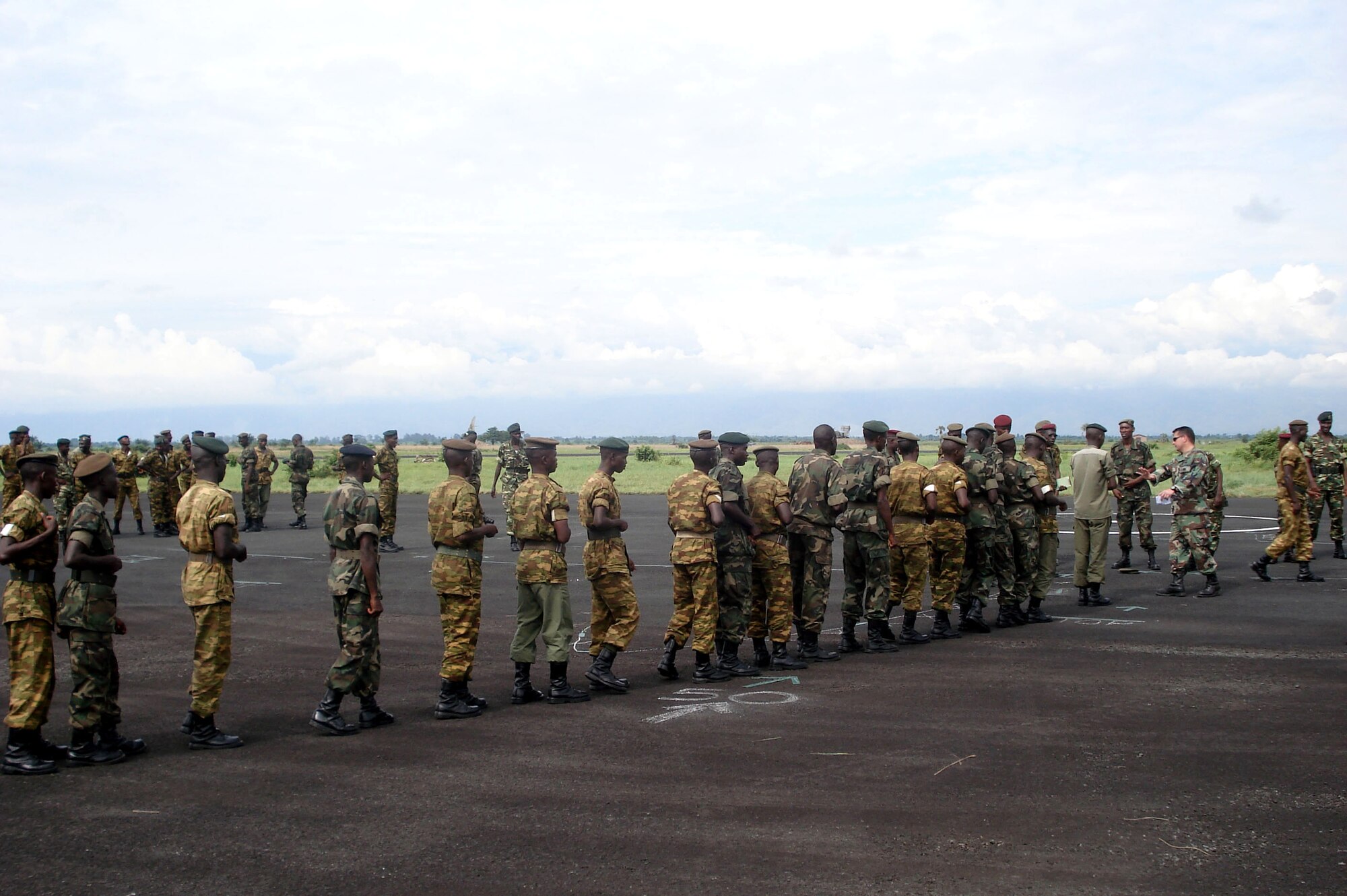 Members from the 86th Contingency Response Group train Burundi troops in deployment planning, personnel and cargo preparation and processing Dec. 13 in Burundi. The 86th CRG Airmen are from Ramstein Air Base, Germany. (Courtesy photo) 
