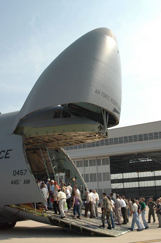 A crowd of 350 greeted the first C-5A Galaxy assigned to the Air Force Reserve Command's  445th Airlift Wing, Wright-Patterson AFB, Ohio, during an arrival ceremony Oct. 3, 2005. The giant cargo hauler is replacing the retiring C-141 Starlifter fleet. (U.S. Air Force photo/Tech. Sgt. Charles K. Miller)