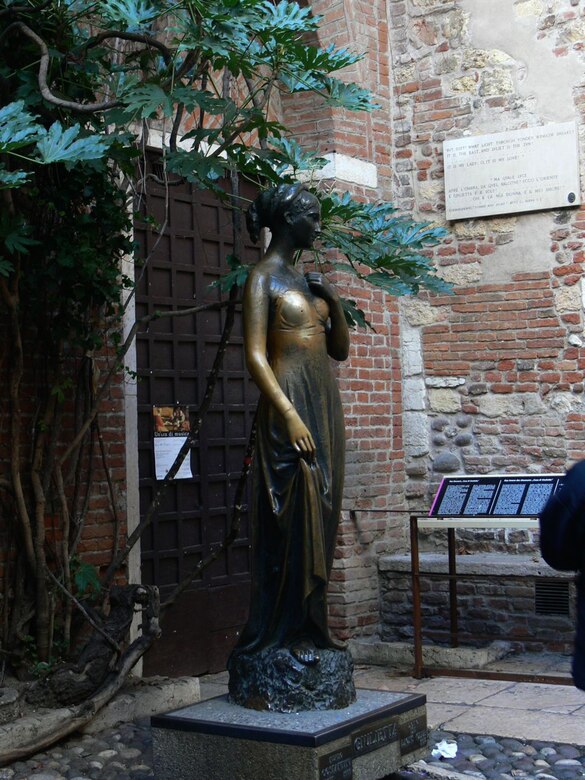 A statue of Giulietta Cappello is located oustide her home, from the 13th century, in Verona. From Kaiserslautern, count on a seven-hour drive to Verona, Italy. For details, visit, www.tourism.verona.it/ (Photo by Monica Mendoza)