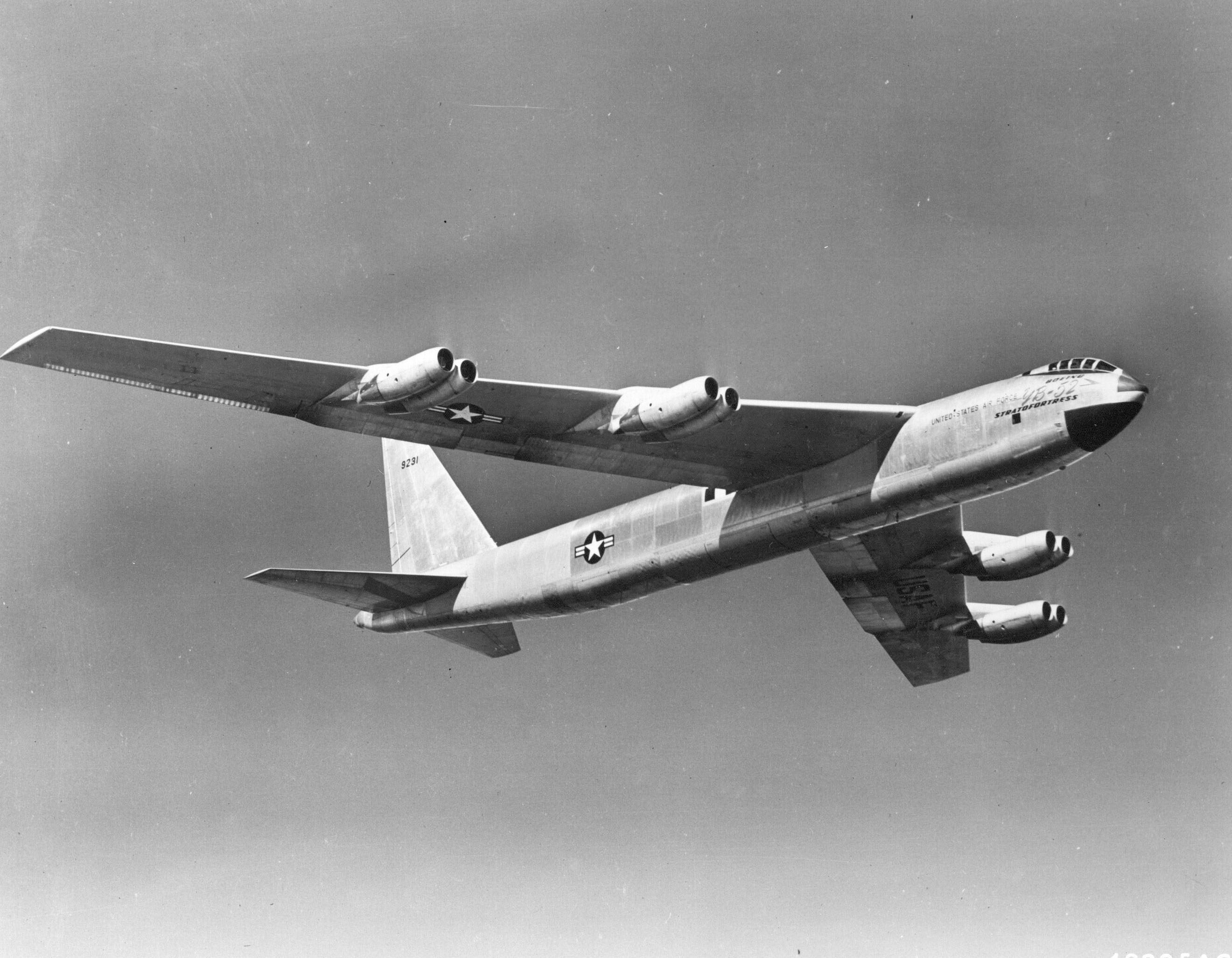 Yb 52 In Flight