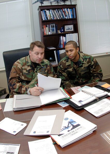 FAIRCHILD AIR FORCE BASE, Wash. – Col. Thomas Sharpy, 92nd Air Refueling Wing commander, mentors Airman 1st Class David Hall, 92nd Medical Operation Squadron medical technician, on Jan. 14 as part of the Commander’s Shadow Program. This program gives exceptional Airmen better insight on what a base commander’s job encompasses. “I’m very fortunate to be exposed to this experience,” said Airman Hall. “It is a great opportunity for an Airman First Class to see what a Colonel does on a daily basis”. (U.S. Air Force photo/Staff Sgt. JT May III)