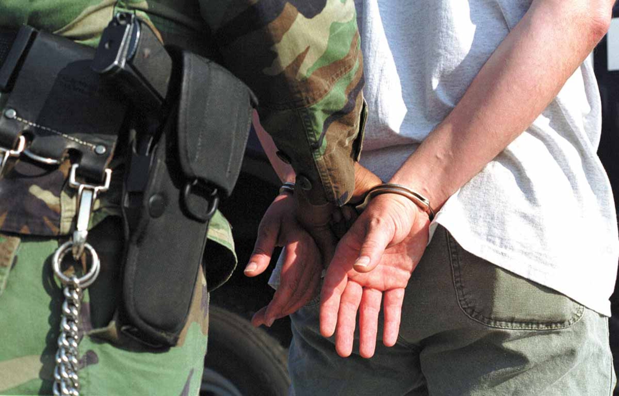 Crime desn't pay (Air Force photo by Margo Wright)






















