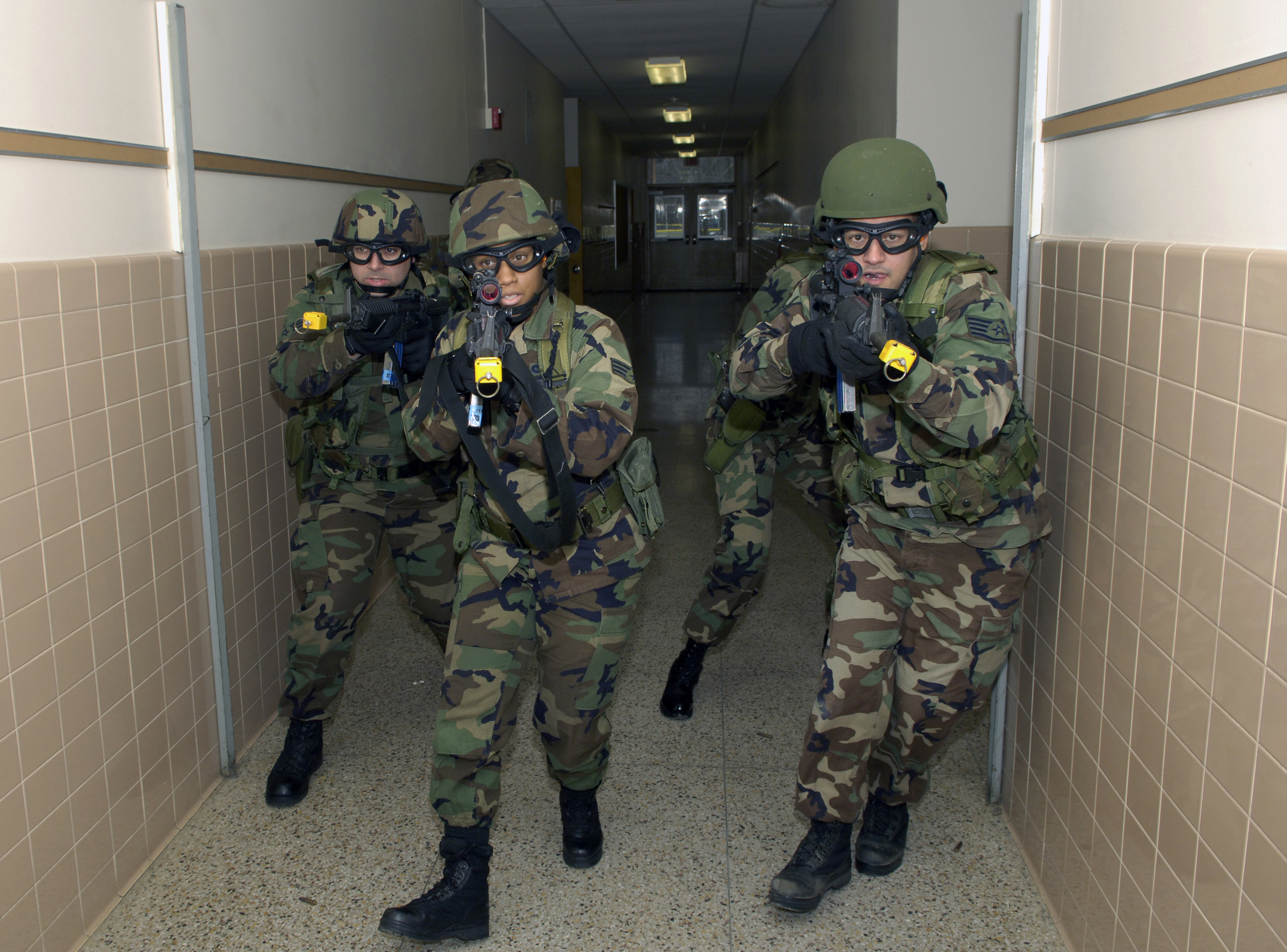 Security forces Airmen participate in active shooter training gt Air
