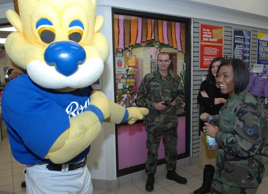 WHITEMAN AIR FORCE BASE, Mo. – The Kansas City Royals mascot “Slugger” draws attention to members of Team Whiteman at the base exchange Jan. 19. (U.S. Air Force photo/Airman 1st Class Cory Todd)


