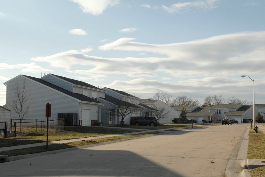 scott afb base housing