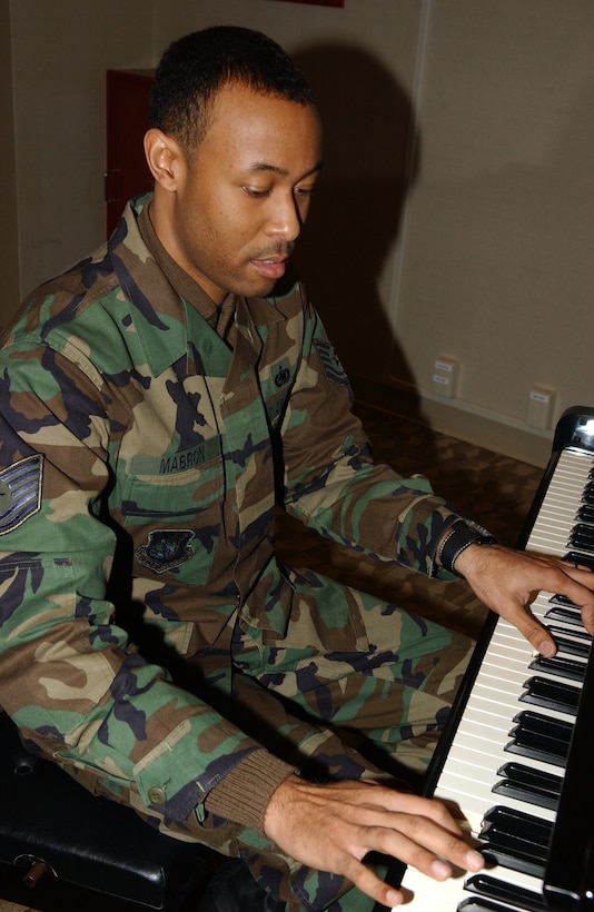 MISAWA AIR BASE, Japan -- Tech. Sgt. Lamon Mabron, 35th Logistics Readiness Squadron, plays the piano in the Mokuteki Community Center Jan. 18. Sergeant Mabron was recently selected to join Tops in Blue as a keyboardist. (U.S. Air Force photo by Senior Airman Robert Barnett)