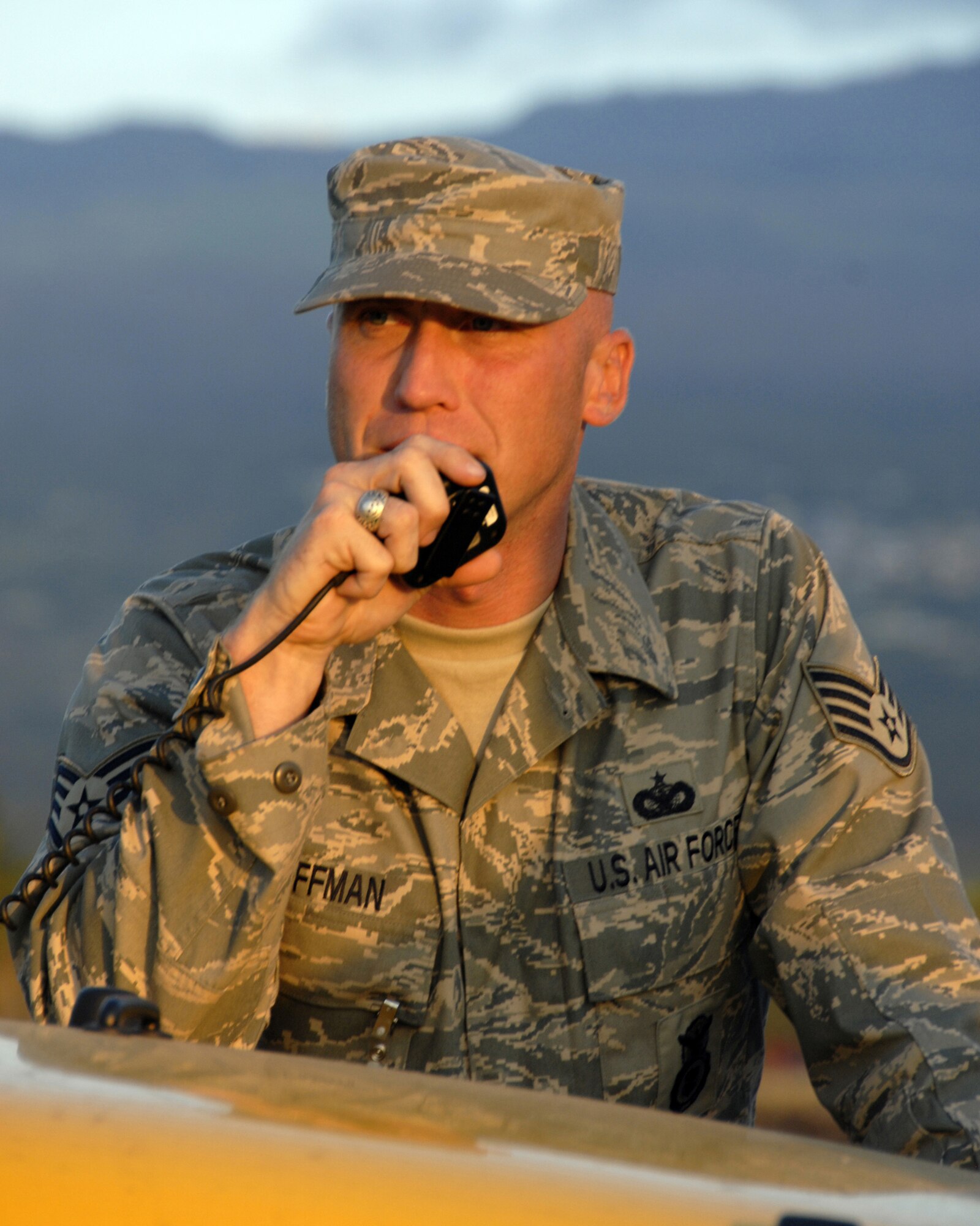 KONA, Hawaii--Staff Sgt. Jade Huffman, a security forces entry controller assigned to the 736th Security Forces Squadron, Andersen Air Force Base, Guam, provides a situation report to ground defense control center personnel during an exercise response scenario at Kona International Airport, Kona, Hawaii, Jan. 28.  A native of Wichita, Kan., Sergeant Huffman is one of approximately 900 Department of Defense personnel participating in Pacific Lifeline, a total force humanitarian assistance and disaster relief exercise taking place from three locations within the Hawaiian Islands through Feb. 9.  Led by 13th Air Force, Pacific Lifeline provides an integrated team of Air Force and Army active-duty, Air National Guard and Reserve Component forces a training environment to test their abilities to respond to and support humanitarian and natural disaster relief operations within the Pacific Region. (U.S. Air Force photo by Senior Master Sgt. Charles Ramey)