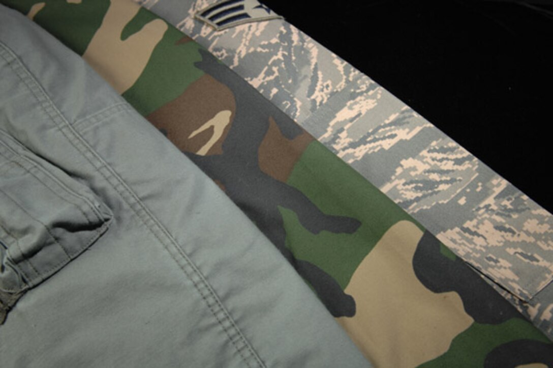 Col. Scott Vander Hamm, 28th Bomb Wing commander, has authorized the wear of all existing approved extreme cold-weather gear with the ABU while in the duty section and required for duty purposes for all Ellsworth personnel. All Ellsworth Airmen are authorized to wear the BDU field jacket, gortex jacket and or pants, black knit cap and gloves with the ABU.  (U.S. Air Force photo/SrA Anthony Sanchelli)