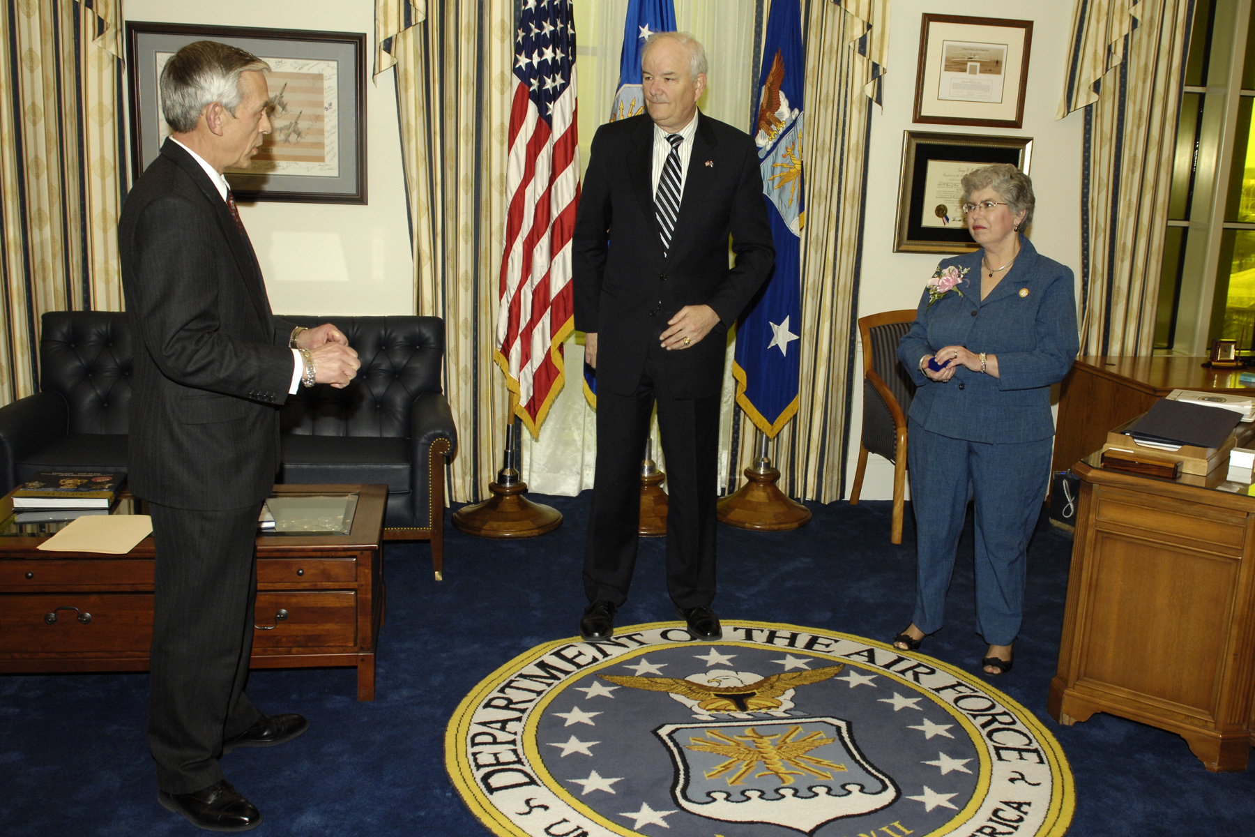 New assistant secretary sworn in > Air Force > Article Display