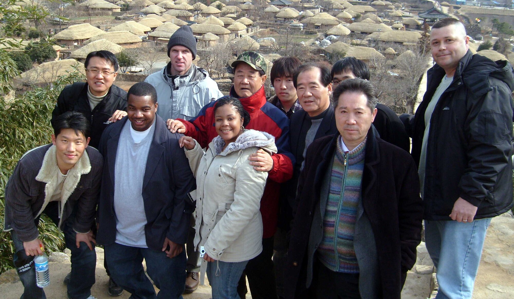 GWANGJU AIR BASE, Republic of Korea -- Members of the 607th Material Maintenance Squadron, Detachment 1, Gwangju Air Base, Republic of Korea, and the Republic of Korea Air Forces' 1st Fighter Wing pose for a picture during a cultural tour Jan. 26. During the trip, they visited Seon-Ahm-Sa, Nah-Gwan-Eop-Seong Folk Village and Suhncheon Bay Ecological Park. (Courtesy photo)