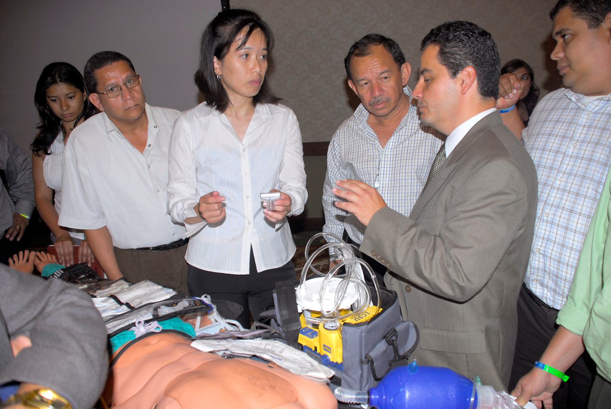 Maj. Jade Hin teaches a course about airway breathing management July 8 at a Honduran Medical conference in Tegucigalpa, Honduras. More than 200 medical professional attended the course offered by the Joint Task Force-Bravo Medical Element. Major Hin is deployed from Misawa Air Base, Japan. (U.S. Air Force photo/Staff Sgt. Joel Mease)