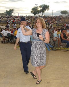 7/4/2008 - Airman John Little, basic military trainee, and his wife Miriah dance to the music of the Wilburn Brothers during the 30th Annual Star Spangled Festival July 4. (USAF photo by Alan Boedeker)                          