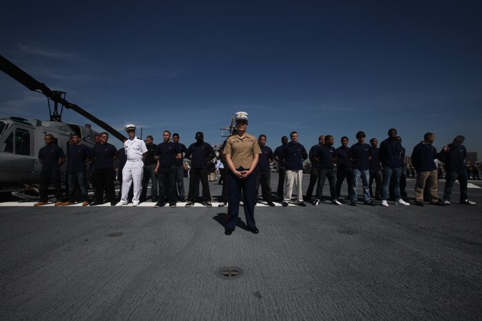 NEW YORK -- Navy and Coast Guard ships arrived in New York marking the beginning of Fleet Week New York 2010, May 26, 2010. More than 3,000 Marines, Sailors and Coast Guardsmen will be in the area participating in community outreach events and equipment demonstrations. This is the 26th year New York City has hosted the sea services for Fleet Week. (Official Marine Corps photo by Cpl Ryan Turnage / RELEASED)