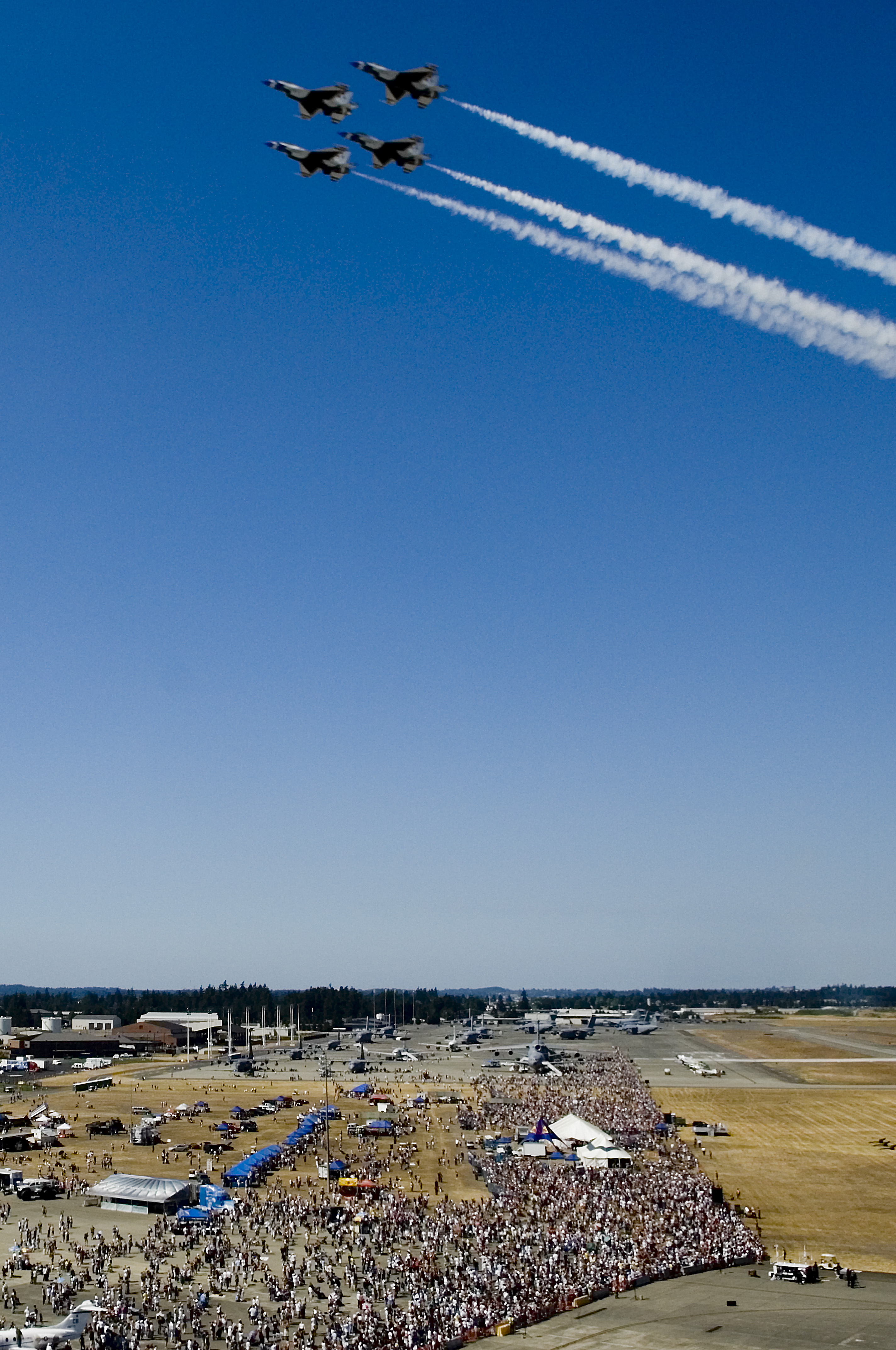 McChord Air Expo 2008 met with huge success, dubbed 'greatest show in