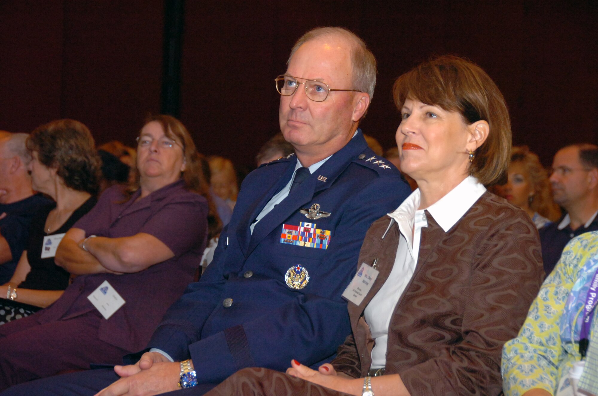 Lt. Gen. Craig McKinley, the director of the Air National Guard, and his wife, Cheryl McKinley, attend the National Guard Bureau Joint Family Program Volunteer Workshop and Youth Symposium in St. Louis, Mo., on July 21, 2008. The secretary of defense has nominated McKinley to be the next chief of the National Guard Bureau and to be the National Guard?s first four-star general. (U.S. Army photo by Staff Sgt. Jim Greenhill) (Released)