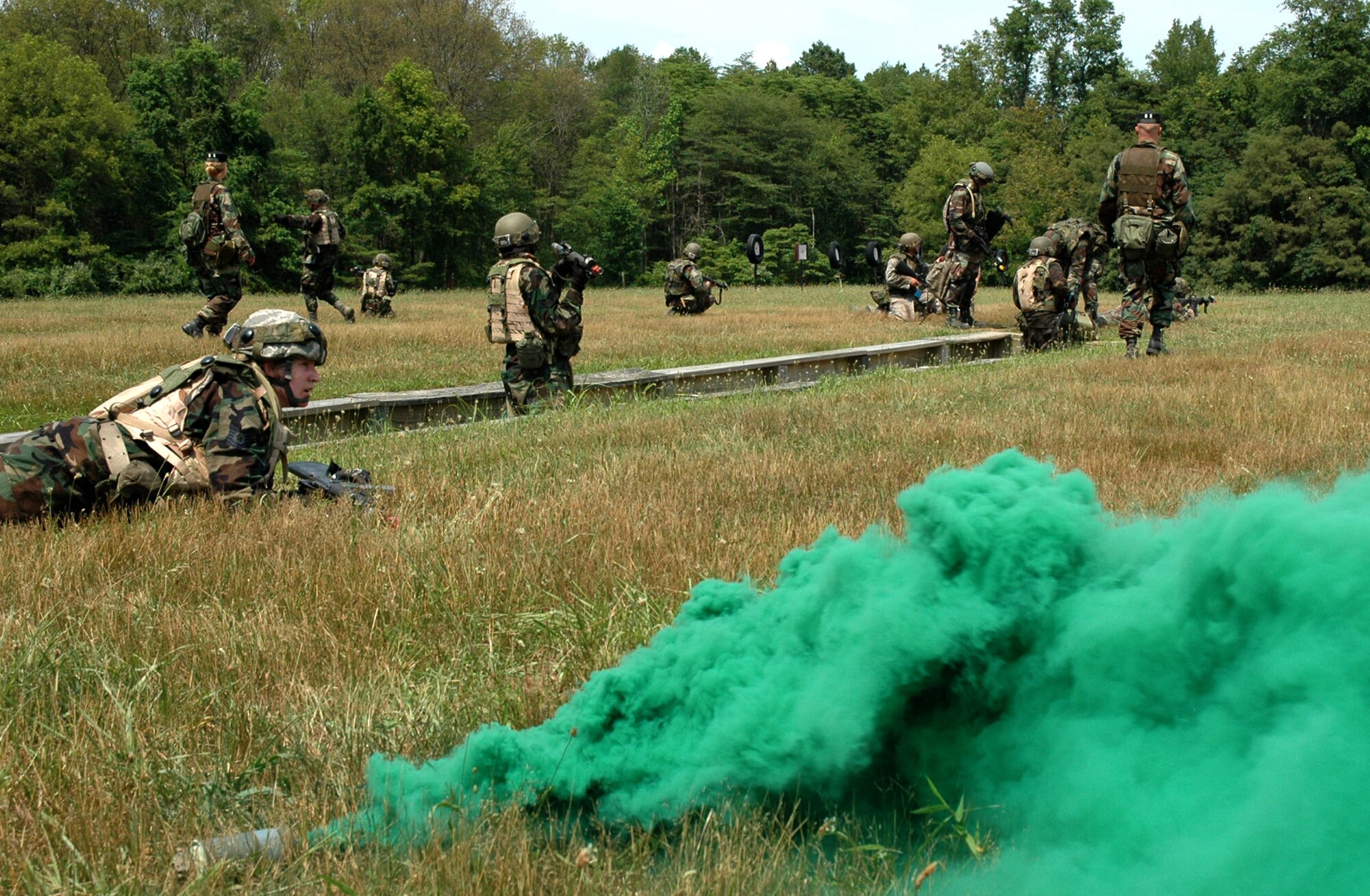 Students in the Advanced Contingency Skills Training Course 08-5 practice combat first aid training on a Fort Dix, N.J., range July 17, 2008.  ACST, taught by the U.S. Air Force Expeditionary Center's 421st Combat Training Squadron, prepares Airmen for upcoming deployments.  (U.S. Air Force Photo/Staff Sgt. Paul R. Evans)