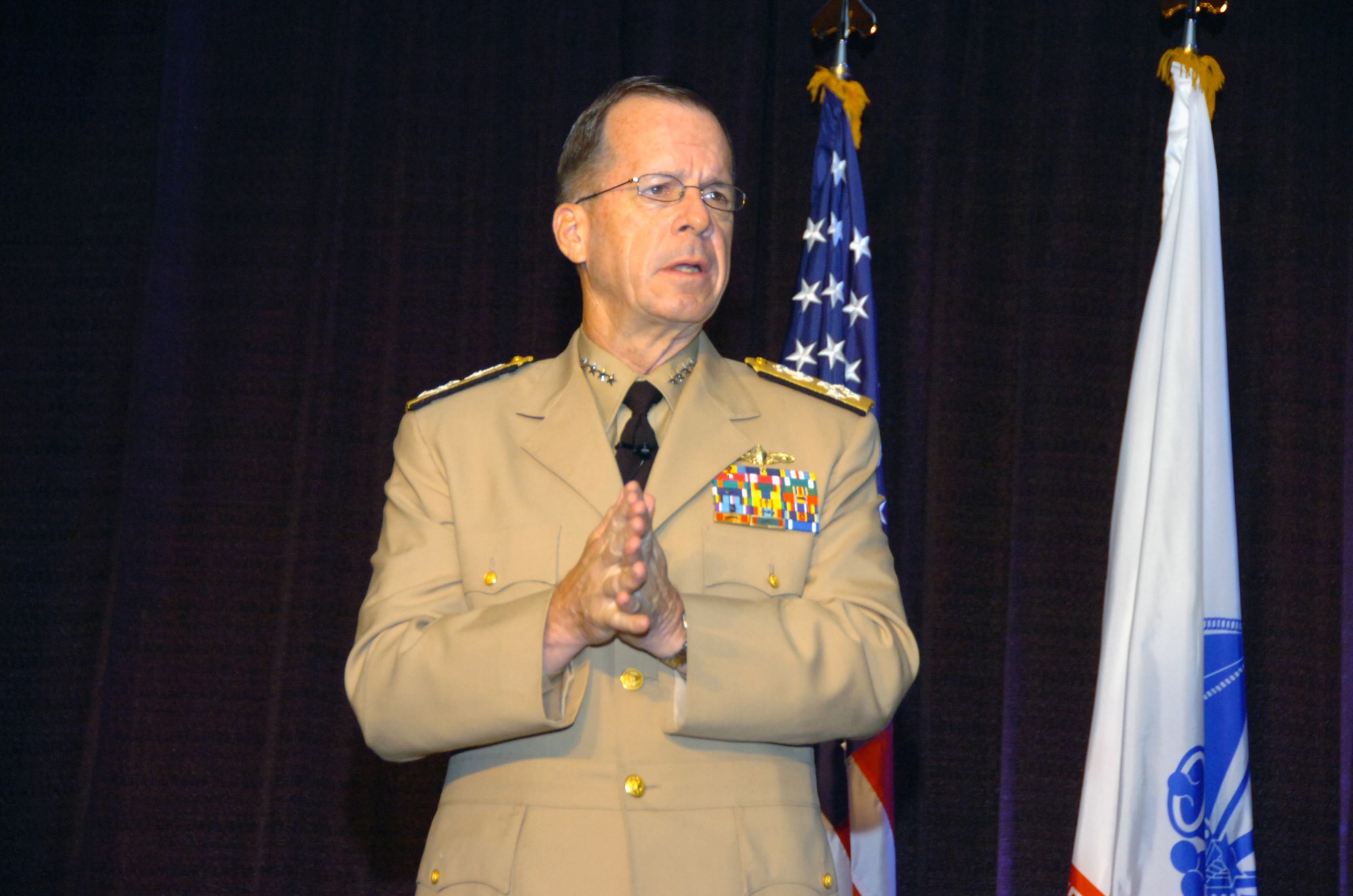 Adm. Michael Mullen, the chairman of the Joint Chiefs of Staff,
tells 1,500 people gathered for the largest-ever National Guard Bureau Joint Family Program Volunteer Workshop and Youth Symposium in St. Louis, Mo., on July 21, 2008, that, ?I put family support on an equal plain with individual and unit performance and sacrifice and service, because we cannot do it without you.? (U.S. Army photo by Staff Sgt. Jim Greenhill) (Released)