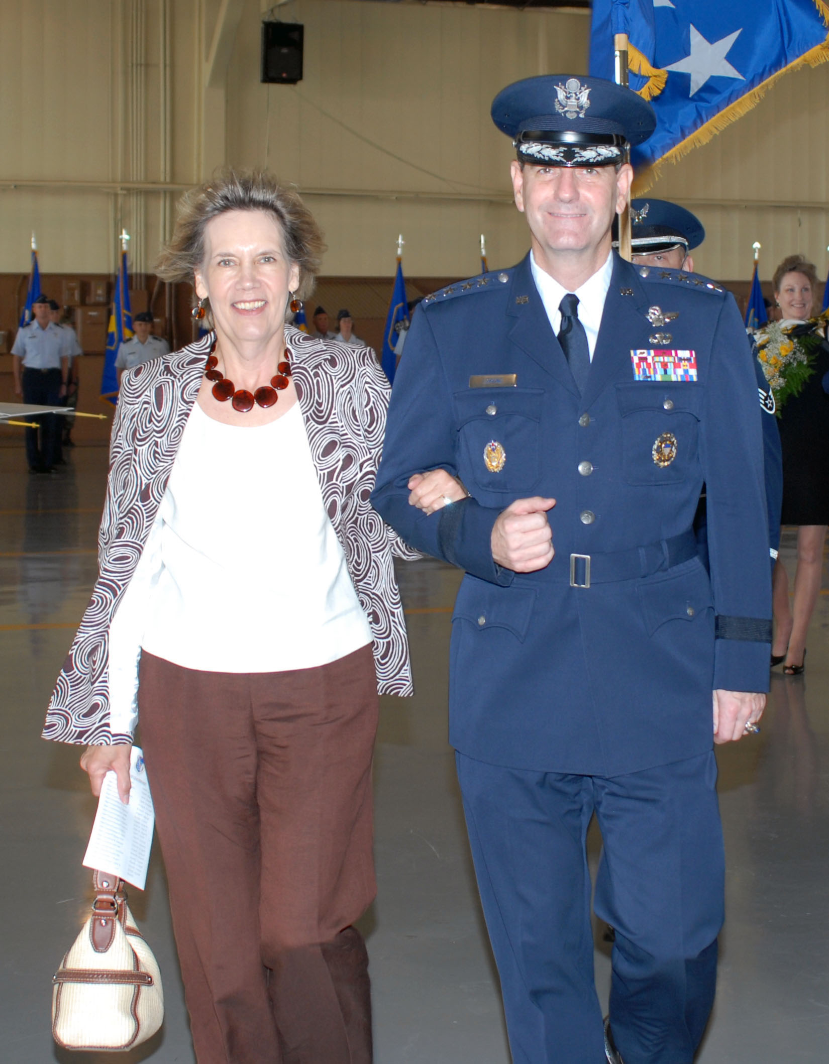 19th Air Force change of command