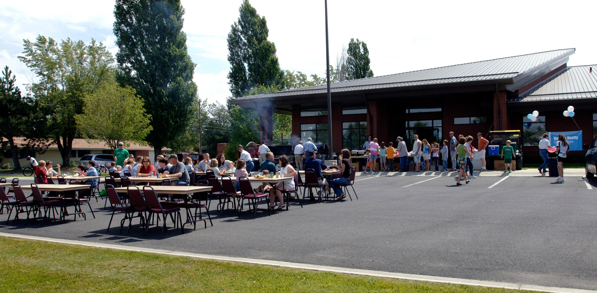 Balfour Beatty Communities celebrates grand opening > Fairchild Air