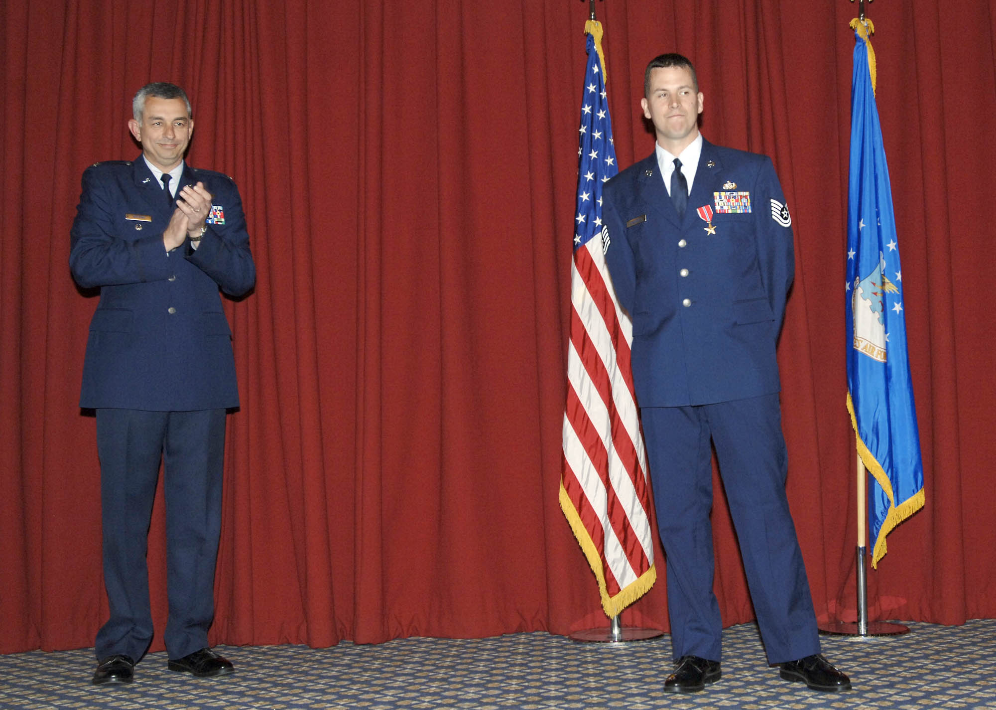 Fairchild sergeant receives bronze star > Fairchild Air Force Base