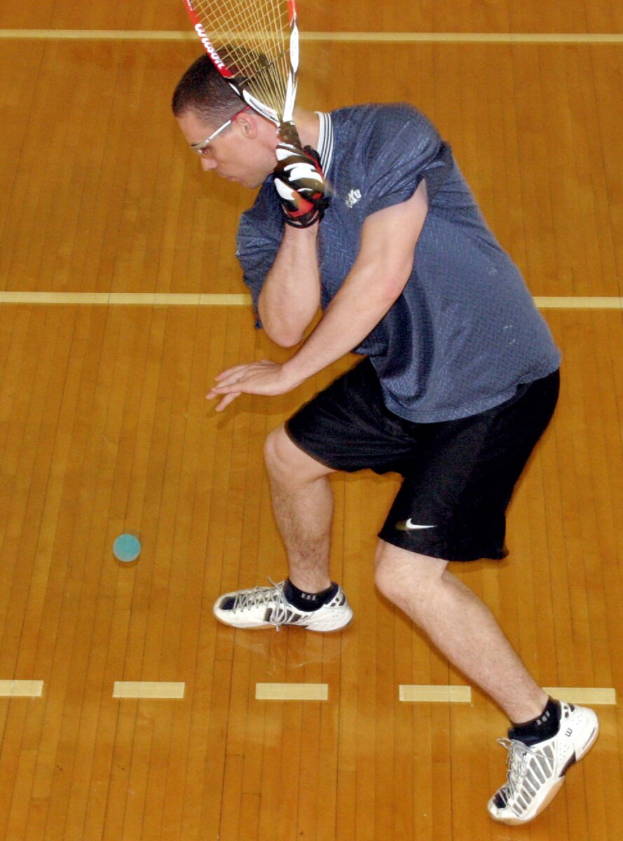 Gunfighter competes in, wins racquetball tourney > Mountain Home Air