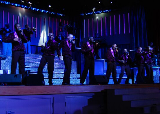 Members from Tops in Blue perform at the Tays Special Events Center on the University of New Mexico-Alamogordo campus, June 2. Tops in Blue presents an average of 120 performances at 100 locations worldwide every year. (U.S. Air Force photo/Airman 1st Class Michael Means)