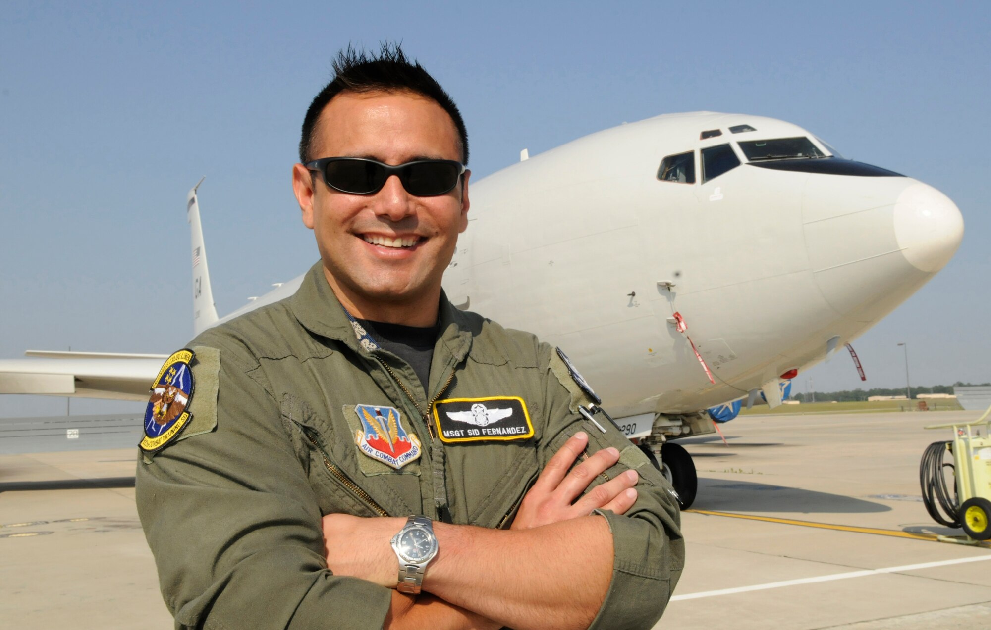 Master Sgt. Robert “Sid” Fernandez, a senior surveillance manager with the 116th Air Control Wing’s 330th Combat Training Squadron, reached 10,000 flying hours on May 8. U. S. Air Force photo by Sue Sapp 