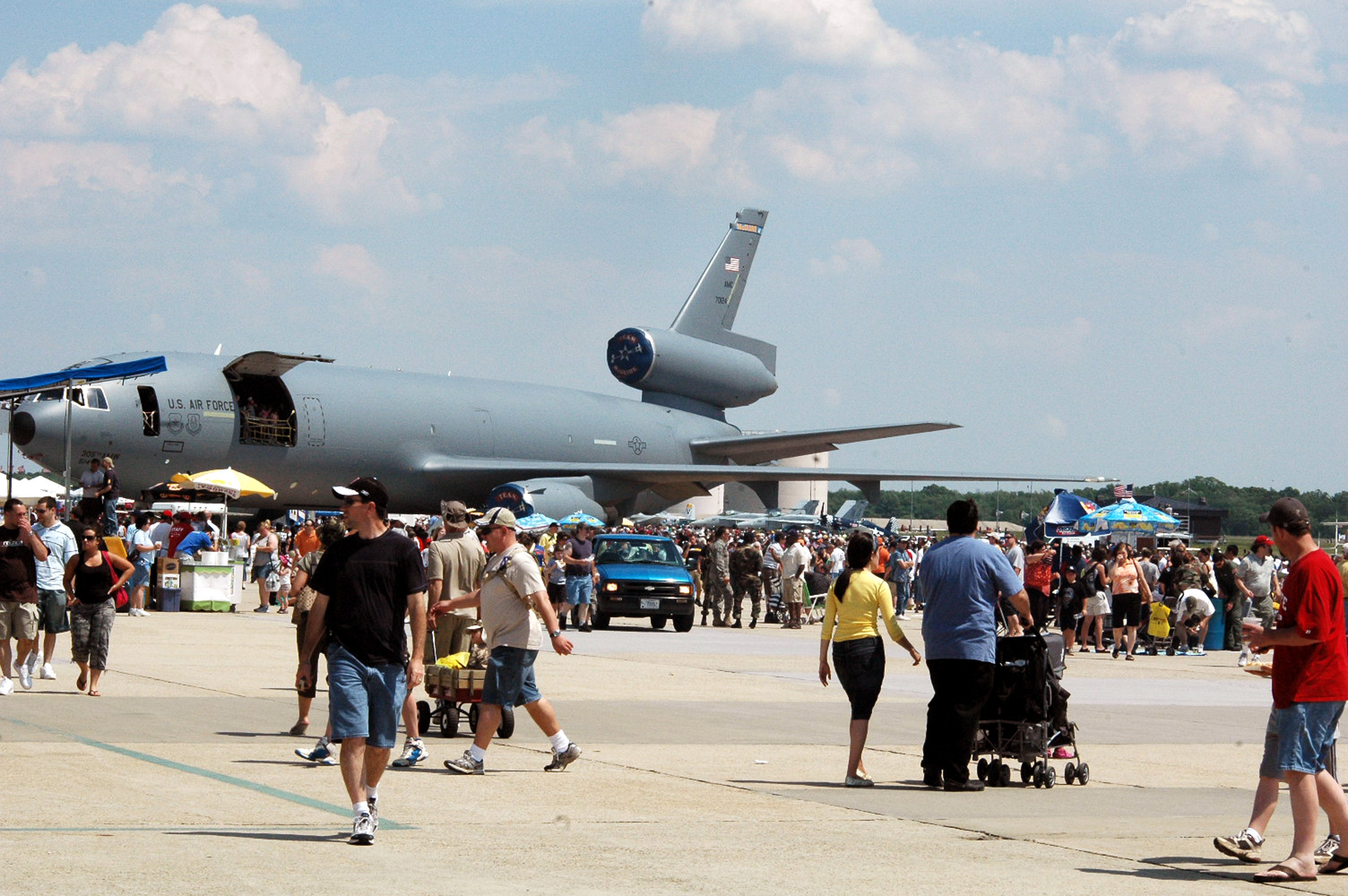 McGuire Air Expo 2008 Something for everyone > Joint Base McGuireDix