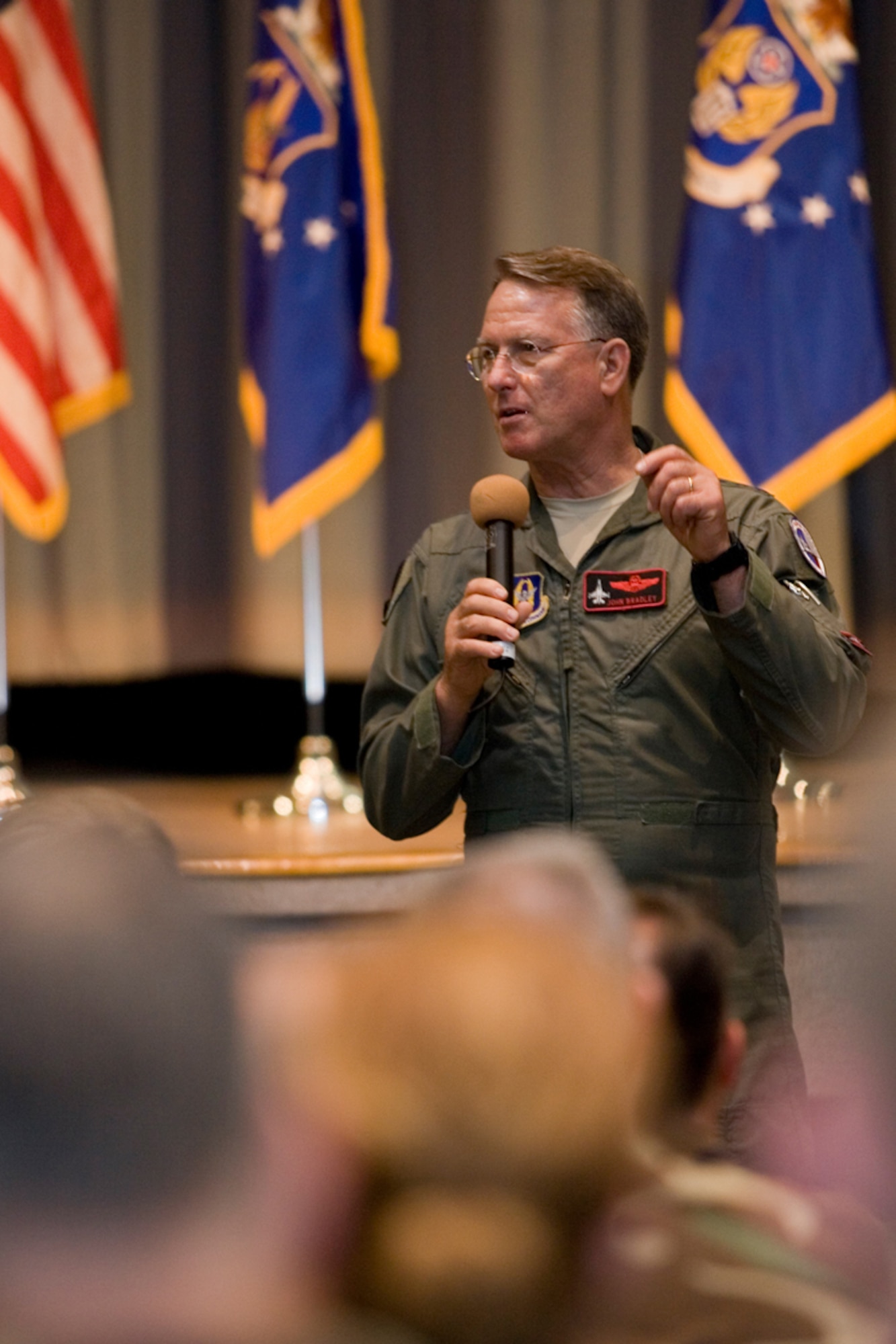 PATRICK AIR FORCE BASE, Fla. -- Lt. Gen. John A. Bradley, commander of the Air Force Reserve, says thank you Sunday to the men and women of the 920th Rescue Wing here during a Rescue Wing Commander's Call.  The general visited the reservists of the 920th RW to express his appreciation for the many lives saved  during the Wing's unique military and civilian search and rescue operations.  (U.S. Air Force photo / Tech. Sgt. Jeremy Allen)