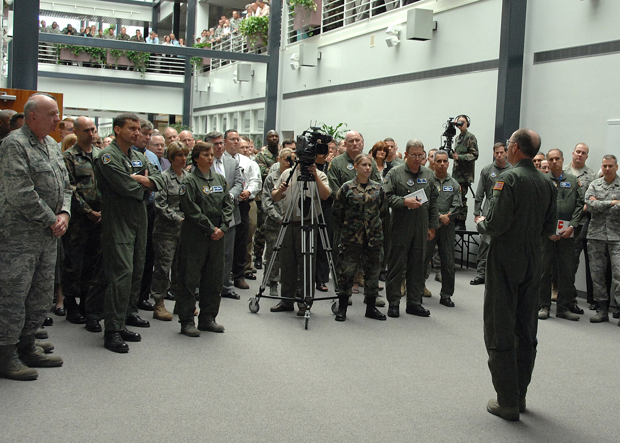 PETERSON AIR FORCE BASE, Colo., -- Gen. C. Robert Kehler, commander, Air Force Space Command, (right, facing crowd) addressed the AFSPC headquarters staff on June 9, challenging them to fully address the findings of the Donald Report that documented a decade-long decline in the Air Force’s nuclear mission focus and performance. (Air Force photo by Duncan Wood)