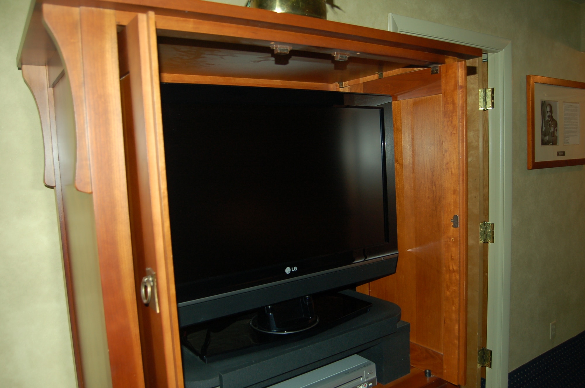 New flat-screen televisions now reside in most of the rooms at the Pikes Peak Lodge. Better televisions, faster Internet and improved cable service are just a few of the upgrades lodging has experienced in the last year. (U.S. Air Force Photo by Ms. Corey Dahl)