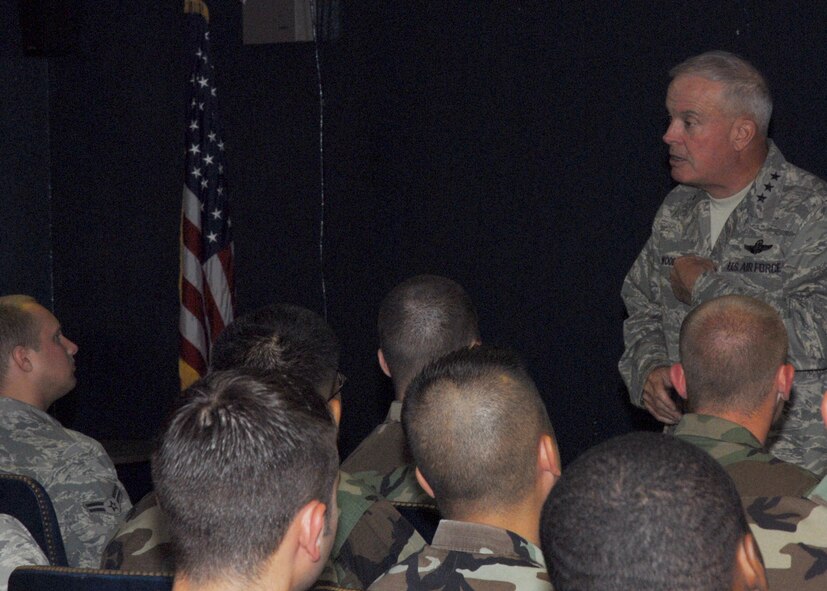 KUNSAN AIR BASE, Republic of Korea— Lieutenant General Stephen G. Wood, 7th Air Force commander spoke with 8th Fighter Wing Airmen here June 10. General Wood visited the Wolf Pack to discuss the changes in Air Force leadership; answer questions and concerns Airmen had and to discuss the importance of communication between supervisors and Airmen. (U.S. Air Force Photo/Staff Sgt Araceli Alarcon) 