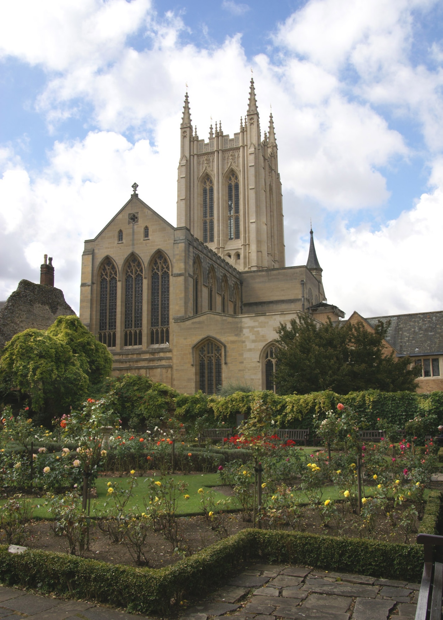 Bury cathedral with its formal rose gardens. (U.S. Air Force photo by Judith Wakelam)