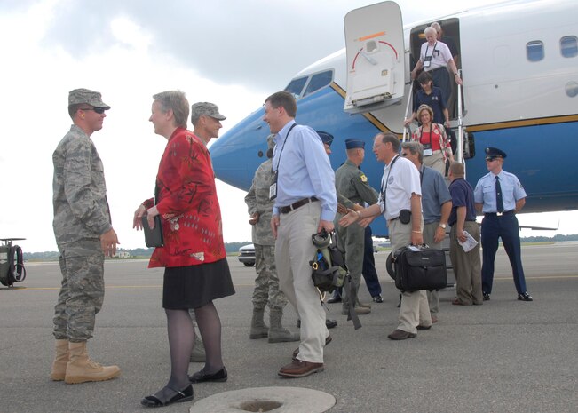 Charleston Air Force Base Airman greet civic leaders from across the United States on the flightline June 12. Thirty civic leaders visited joint military operations in the Charleston area. (U.S. Air Force photo/Airman 1st Class Cynthia Spalding)